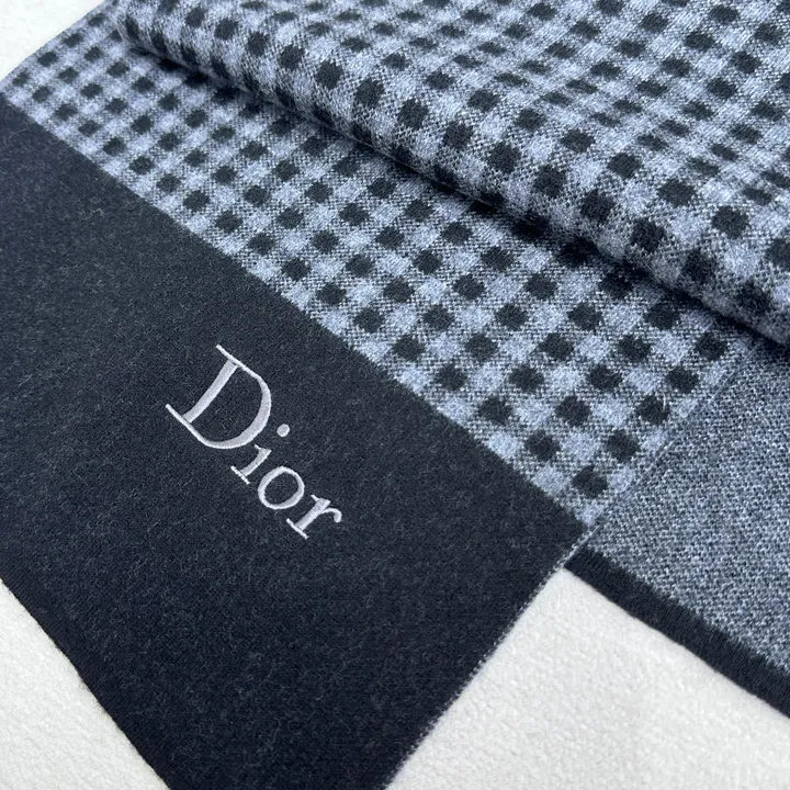 スーパーコピー ディオール マフラー