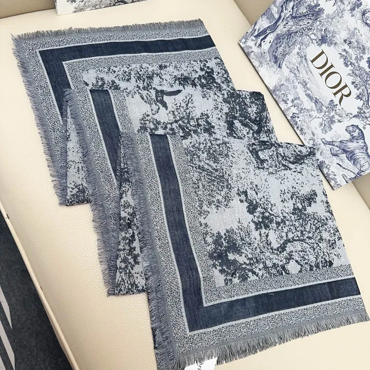 スーパーコピー ディオール マフラー