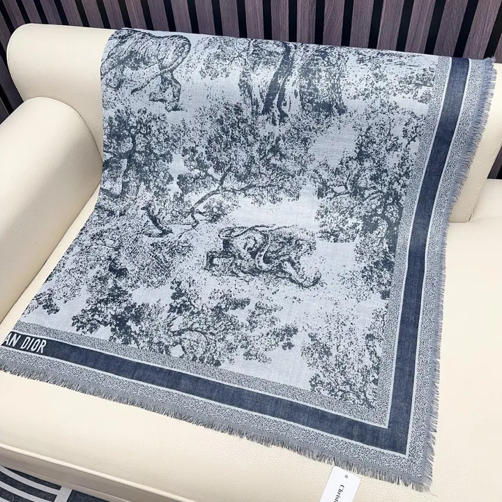 スーパーコピー ディオール マフラー