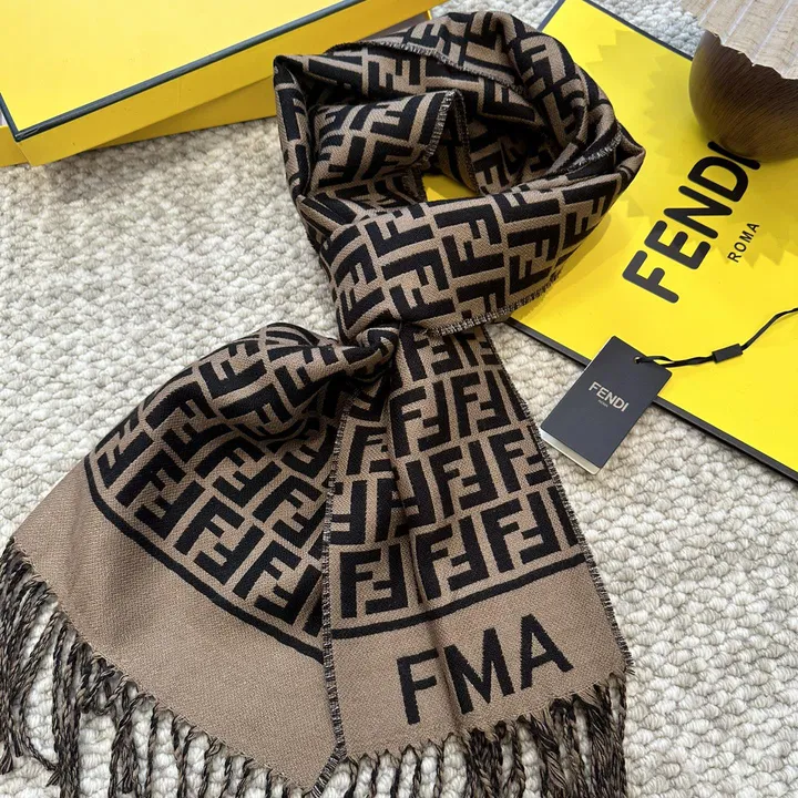 スーパーコピー フェンディ マフラー