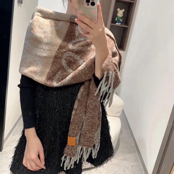 スーパーコピー ロエベ マフラー