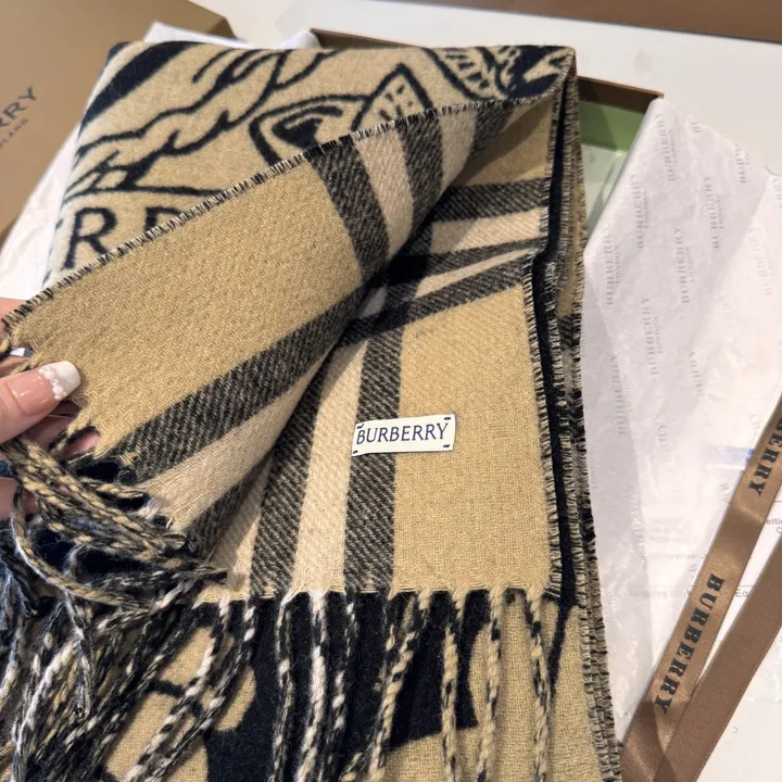 スーパーコピー バーバリー ス マフラー