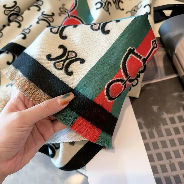 スーパーコピー ロエベ マフラー