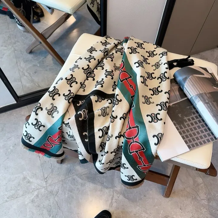 スーパーコピー ロエベ マフラー