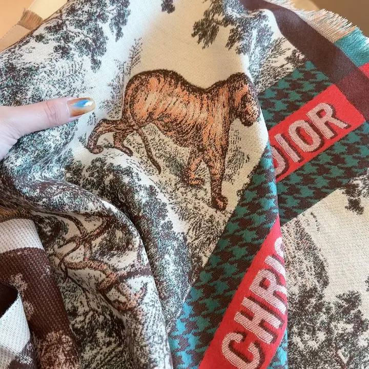 スーパーコピー ディオール マフラー