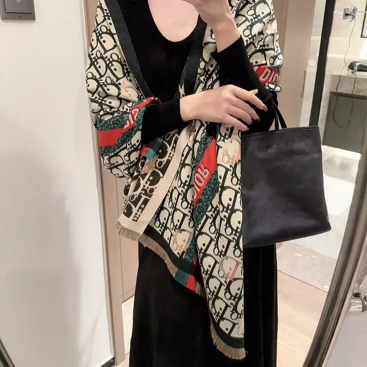 スーパーコピー ディオール マフラー