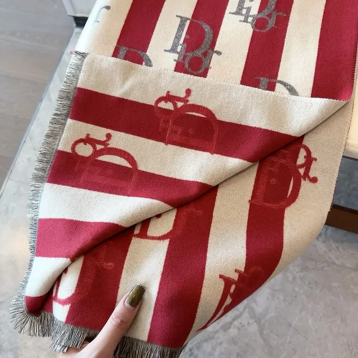 スーパーコピー ディオール マフラー