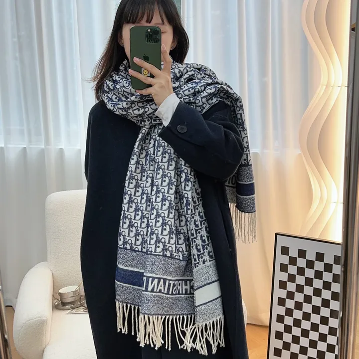 スーパーコピー ディオール マフラー