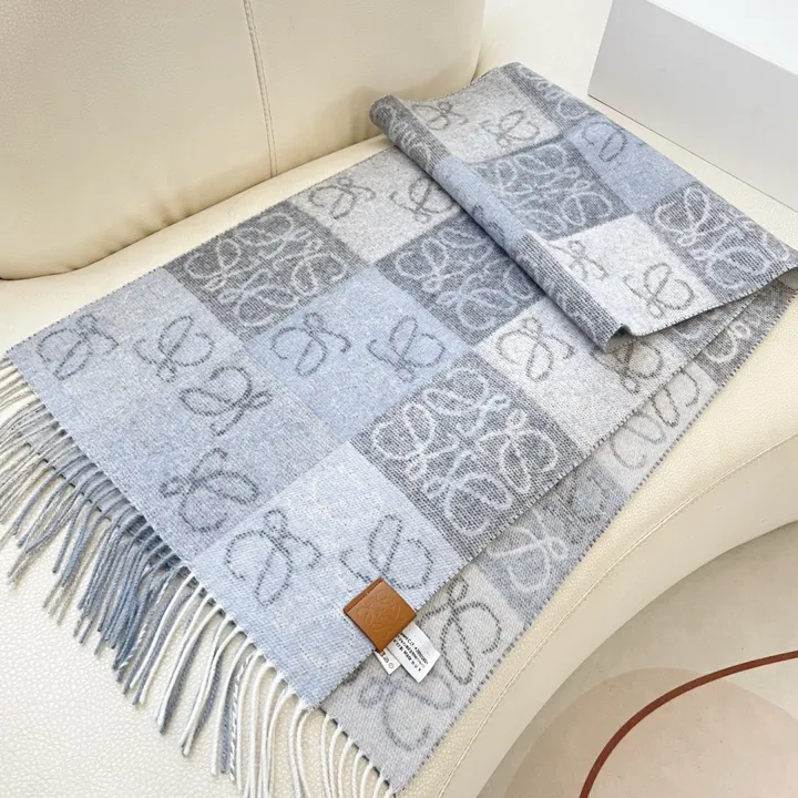 スーパーコピー ロエベ マフラー