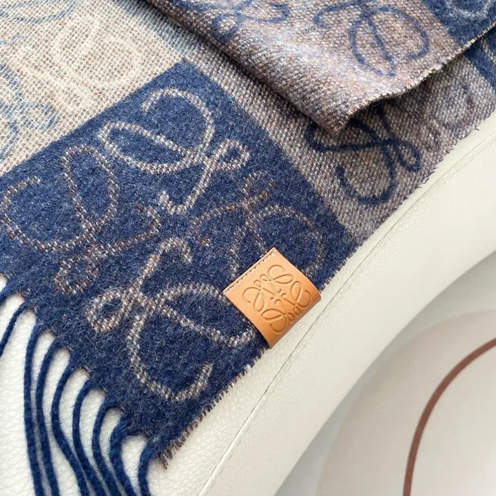 スーパーコピー ロエベ マフラー