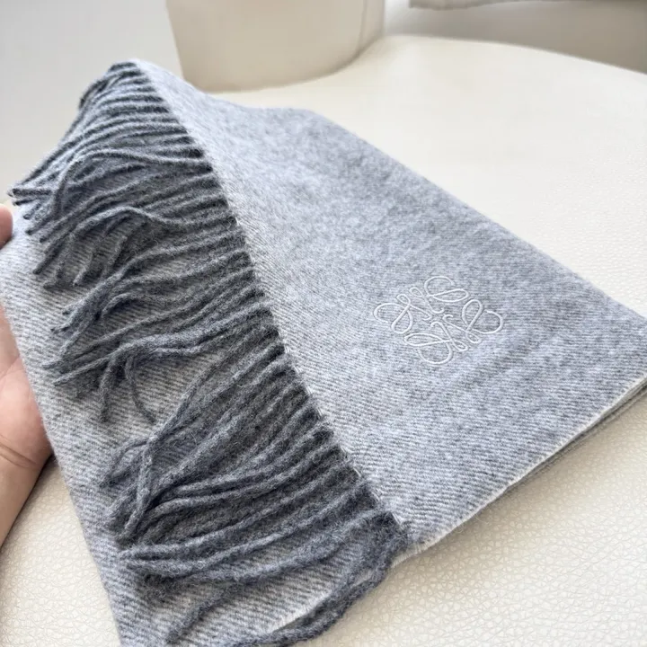 スーパーコピー ロエベ マフラー