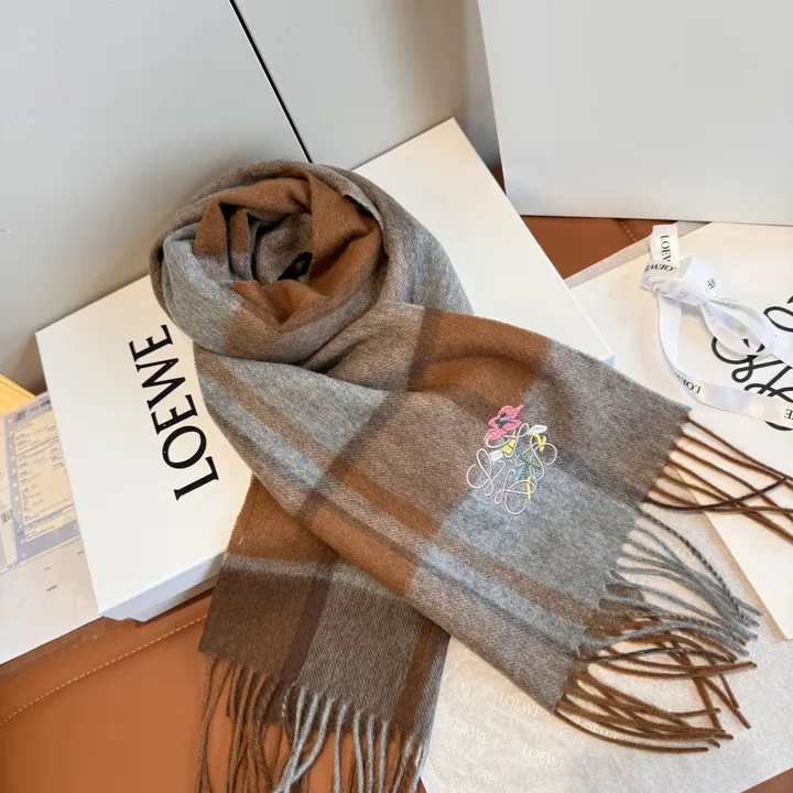 スーパーコピー ロエベ マフラー