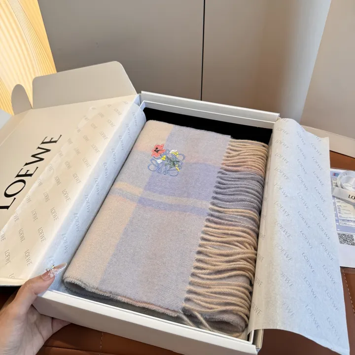 スーパーコピー ロエベ マフラー