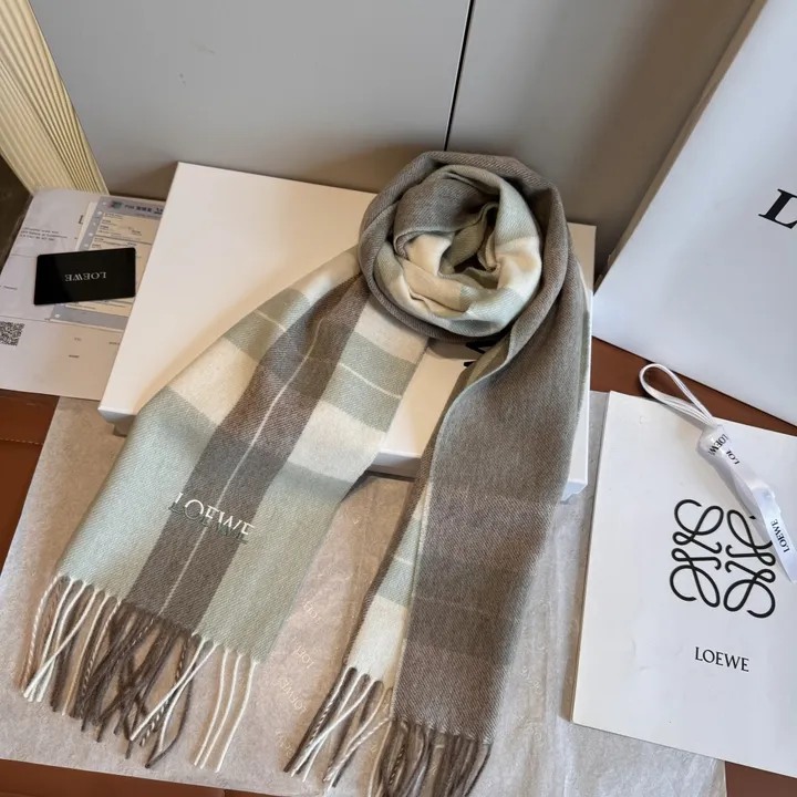 スーパーコピー ロエベ マフラー