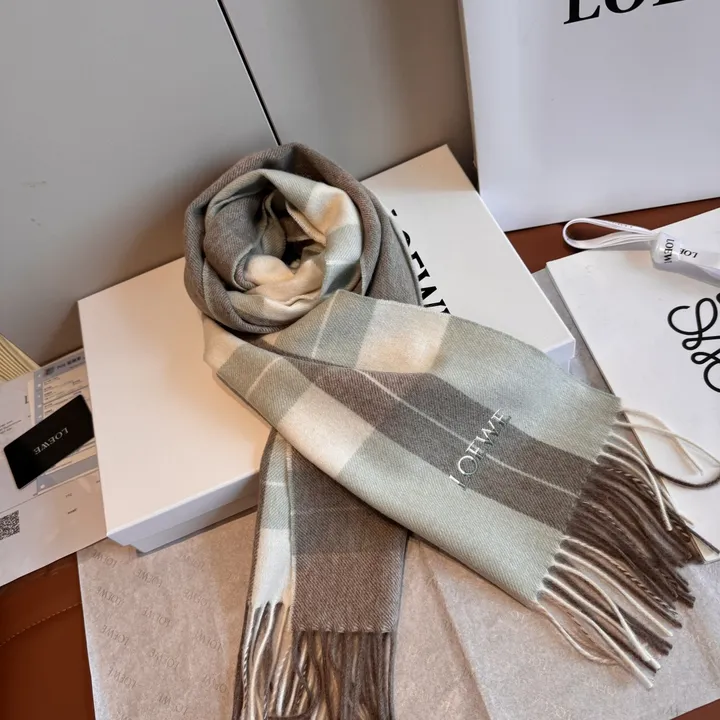 スーパーコピー ロエベ マフラー