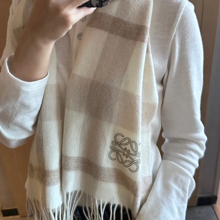 スーパーコピー ロエベ マフラー