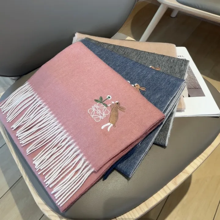 スーパーコピー ロエベ マフラー