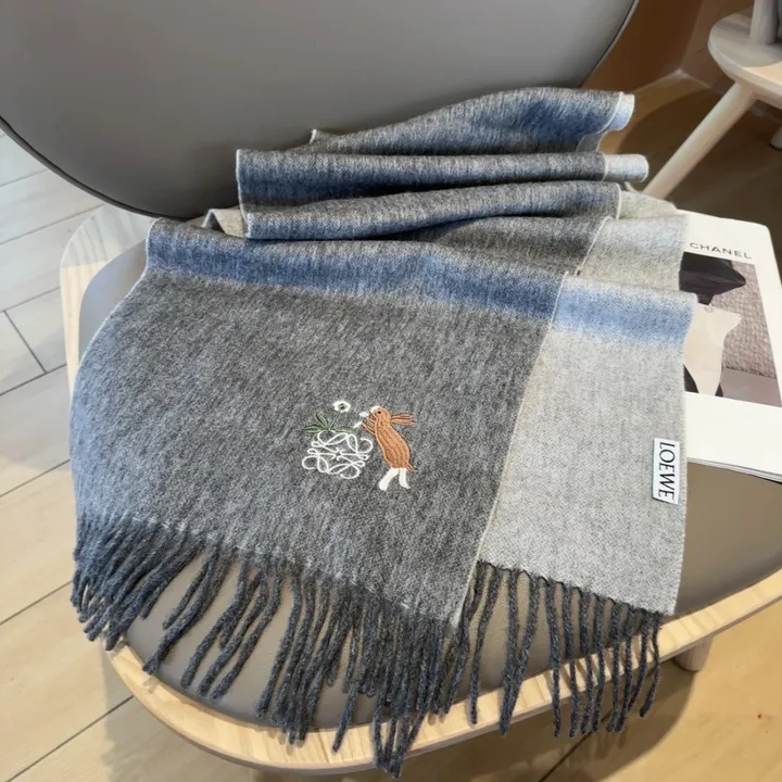 スーパーコピー ロエベ マフラー