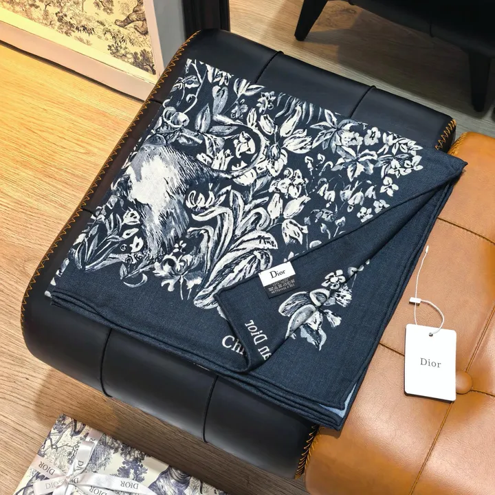 スーパーコピー ディオール マフラー