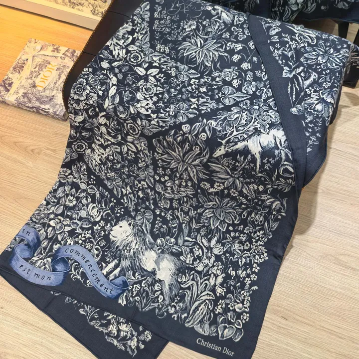 スーパーコピー ディオール マフラー