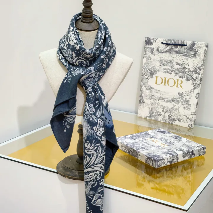 スーパーコピー ディオール マフラー