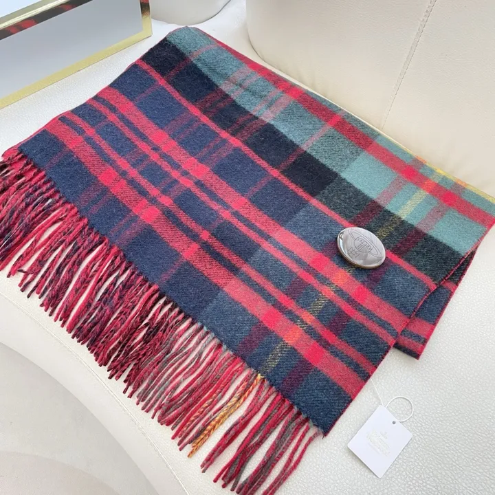 スーパーコピー ヴィヴィアン・ウエストウッド マフラー