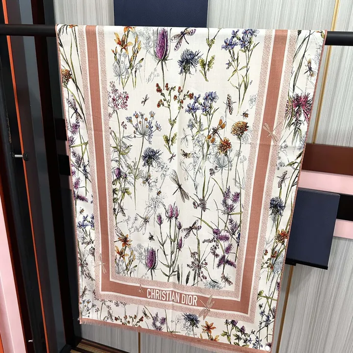 スーパーコピー ディオール マフラー