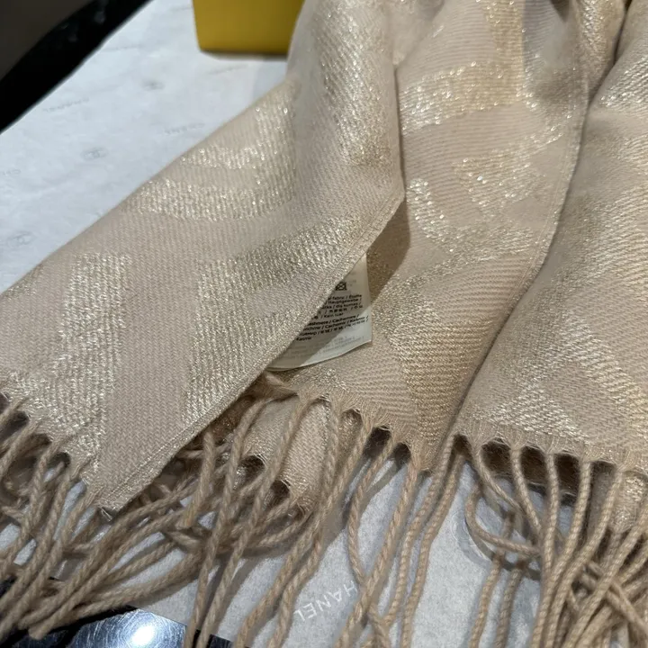 スーパーコピー フェンディ マフラー