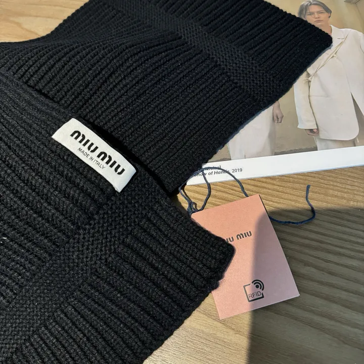 スーパーコピー フェンディ マフラー