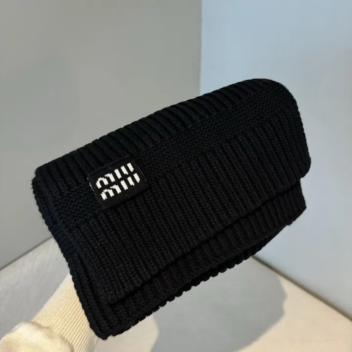 スーパーコピー フェンディ マフラー