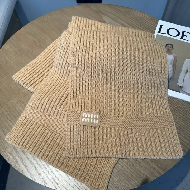 スーパーコピー フェンディ マフラー