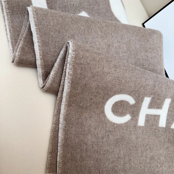 スーパーコピー シャネル マフラー