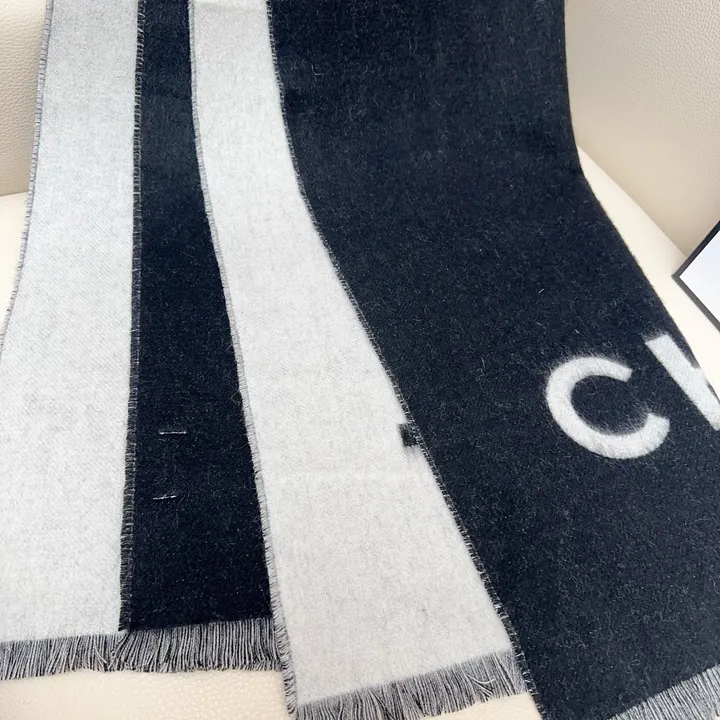 スーパーコピー シャネル マフラー