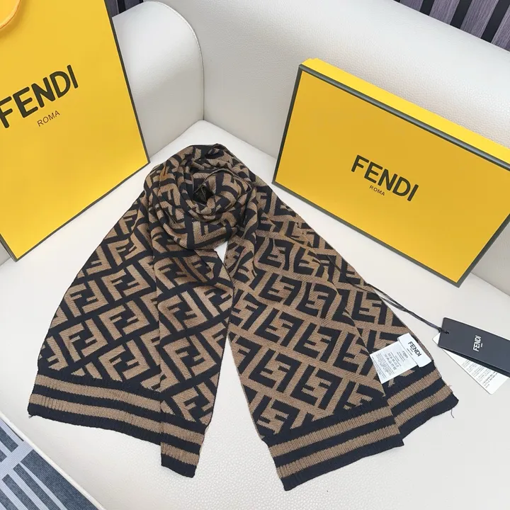 スーパーコピー フェンディ マフラー