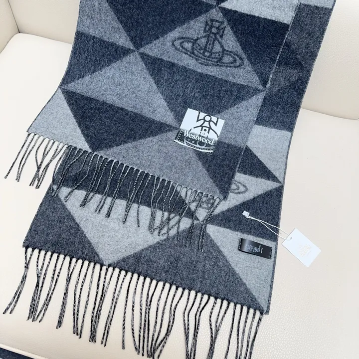 スーパーコピー ヴィヴィアン・ウエストウッド マフラー