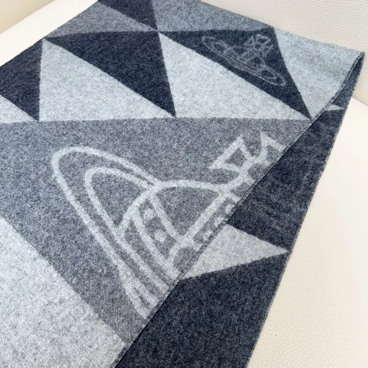 スーパーコピー ヴィヴィアン・ウエストウッド マフラー