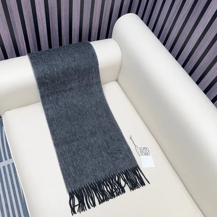 スーパーコピー ロエベ マフラー