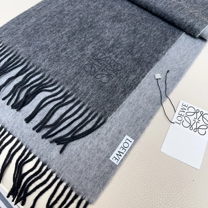 スーパーコピー ロエベ マフラー