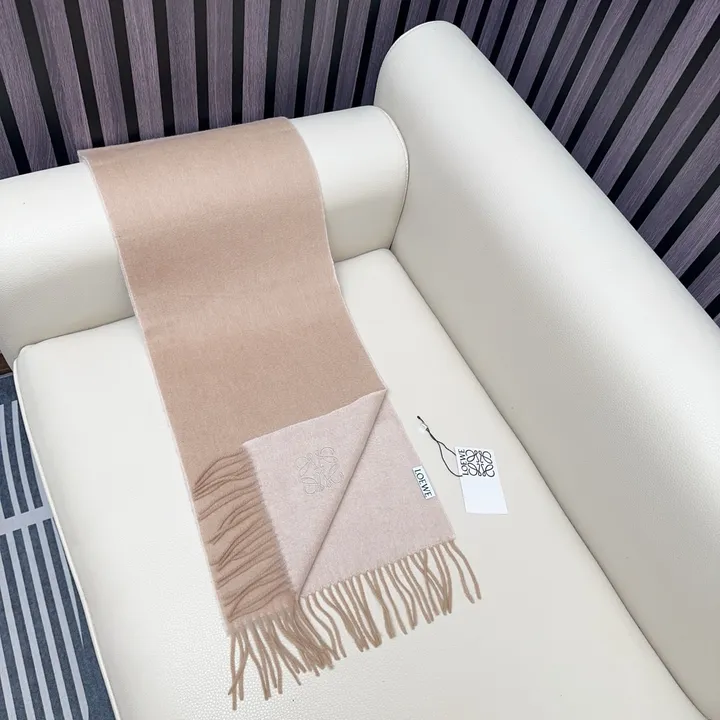 スーパーコピー ロエベ マフラー