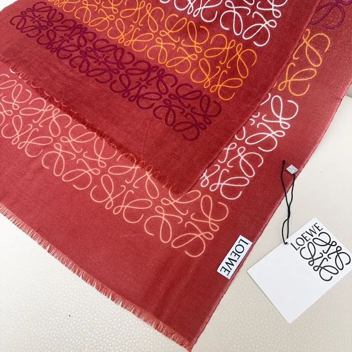 スーパーコピー ロエベ マフラー