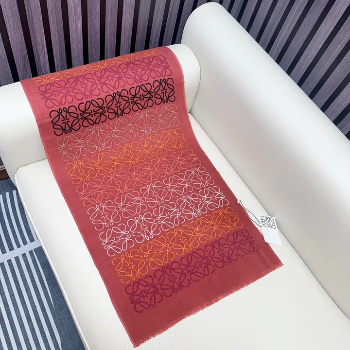 スーパーコピー ロエベ マフラー