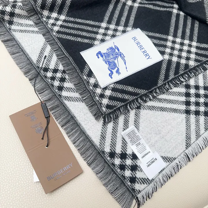 スーパーコピー バーバリー ス マフラー