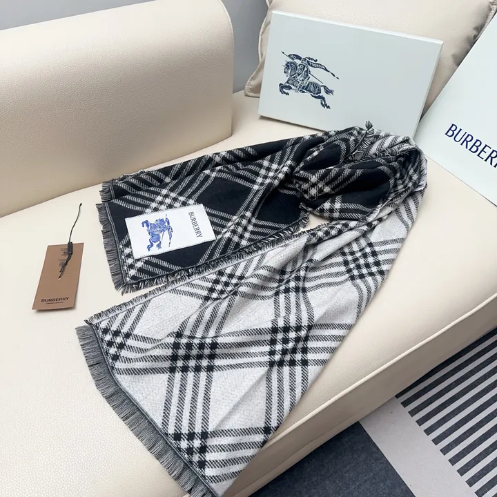 スーパーコピー バーバリー ス マフラー