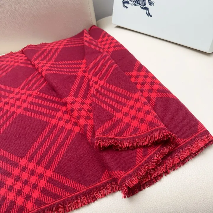 スーパーコピー バーバリー ス マフラー