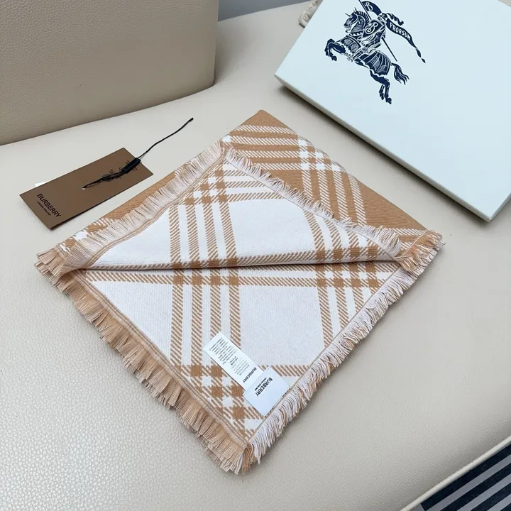 スーパーコピー バーバリー ス マフラー