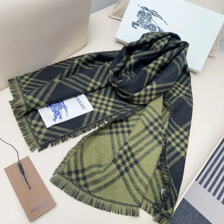 スーパーコピー バーバリー ス マフラー