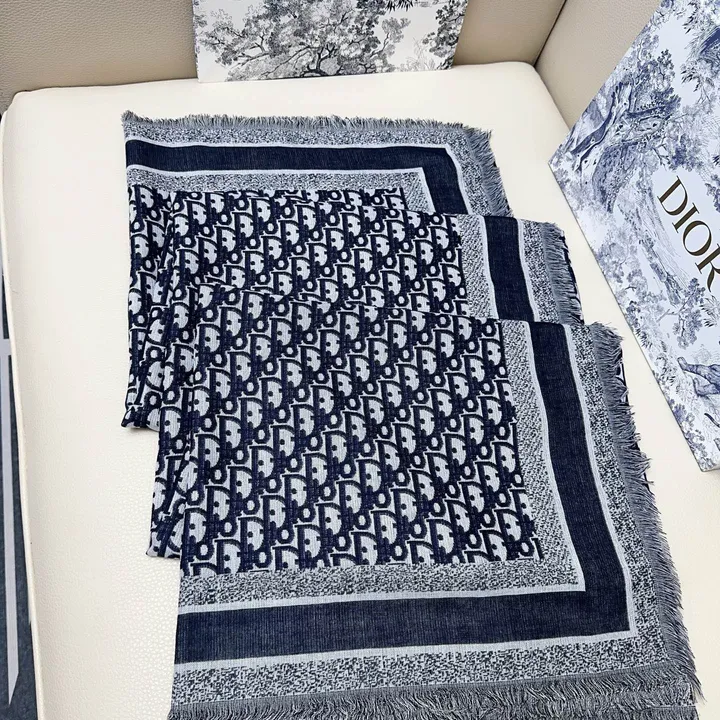 スーパーコピー ディオール マフラー