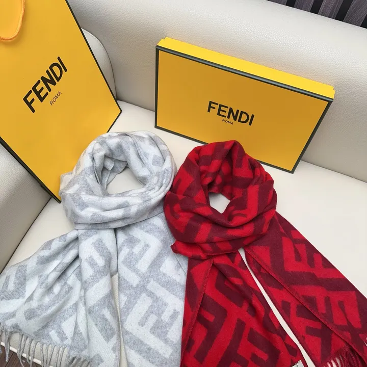 スーパーコピー フェンディ マフラー