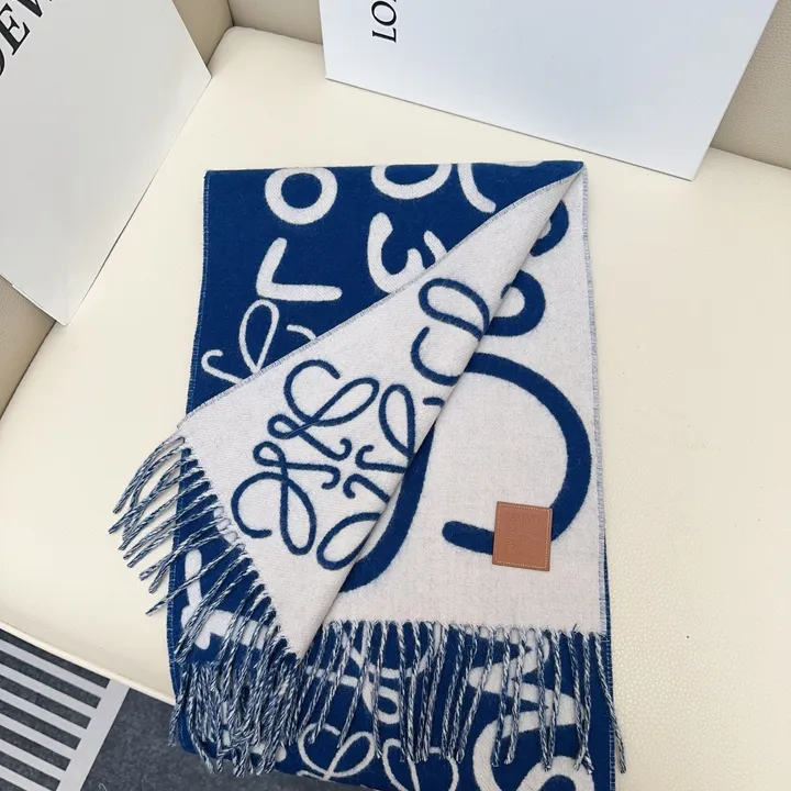 スーパーコピー ロエベ マフラー