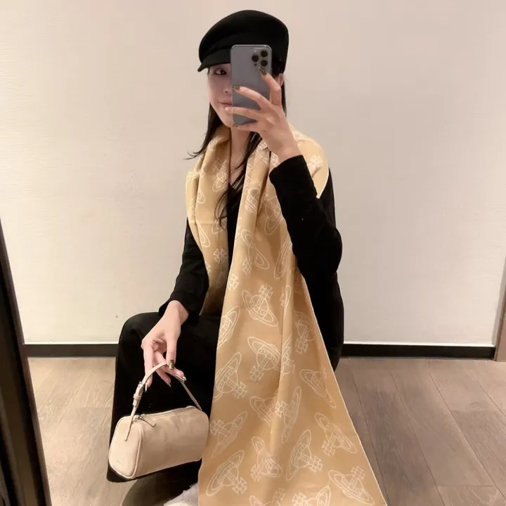 スーパーコピー ヴィヴィアン・ウエストウッド マフラー